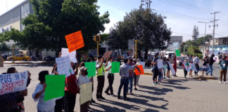 Colonos protestan contra obra de Símbolos Patrios; acusan ecocidio
