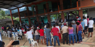Pobladores de Jocotepec liberan a policías y funcionarios de Bienestar