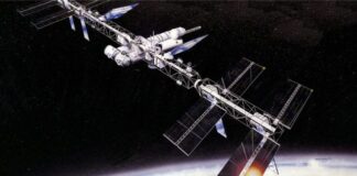 La NASA reprograma para el 12 de septiembre caminata espacial en la EEI