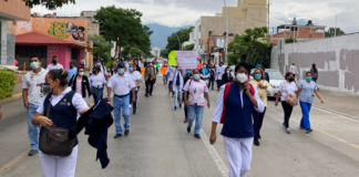 Continúan las protestas de trabajadores de Salud