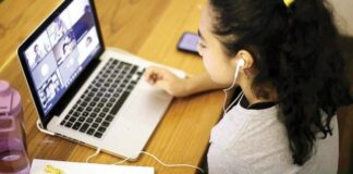 Alumnos matan clases virtuales; profesores alertan de ausentismo