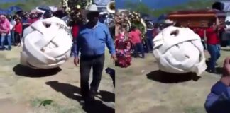 Botarga de un «Quesillo» es la sensación en un funeral en Etla, Oaxaca