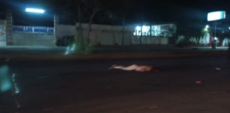 Atropellan a mujer desnuda sobre carretera de Etla