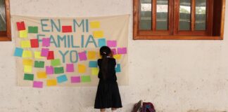 Urge acabar estereotipos de género desde las infancias: DDHPO