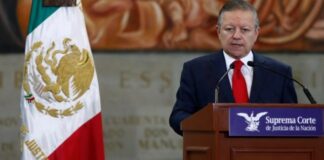 Prisión preventiva oficiosa castiga la pobreza: responde Zaldívar a AMLO