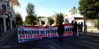 Con bloqueo, pobladores de Yutanduchi exigen techado para escuela