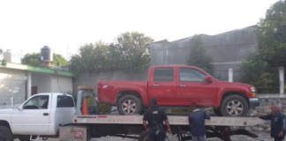 Fiscalía asegura vehículos robados en Petapa