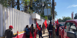 Protesta FPR en oficinas de Bienestar para exigir dinero