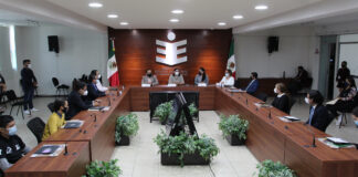 Reconoce IEEPCO a juventudes ganadoras del Debate Intercultural y Colectivo 2021