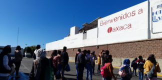 Personal de apoyo cierra accesos al ADO
