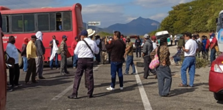 Pescadores sitian accesos al Istmo