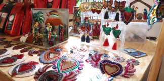 SMO inaugura “Mini Boutique Oaxaca” Mujeres con Talento