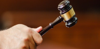 Vinculan a proceso a sujeto por tentativa de feminicidio en Ixtepec