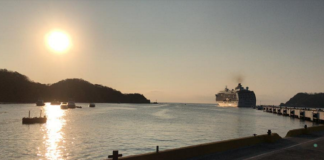 Turismo de cruceros se reactiva en Bahías de Huatulco