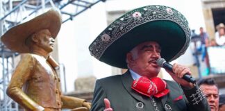Fallece el cantante Vicente Fernández a los 81 años de edad