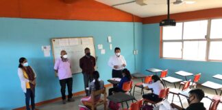 Recorren el IEEPO y la SEP escuelas de educación básica