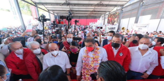 Se registra Alejandro Avilés como precandidato del PRI a la gubernatura de Oaxaca