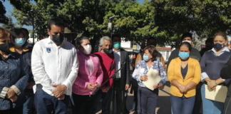 Con bloqueo y mitin, piden libertad de ex Rector de la UABJO