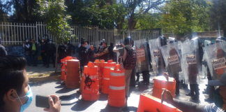Policías “frustran” movilización de normalistas