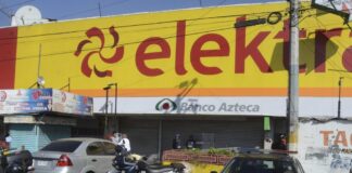 El SAT embargaría a Elektra si en 5 días no paga adeudo de 2,636 millones: Buenrostro