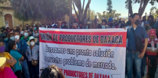 Protestan productores y FPR para exigir mesa de diálogo con Neri