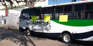Urbanos de Sertexa protestan previó a comparecencia de Semovi