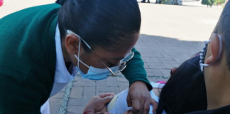 Exhorta IMSS Oaxaca a población aplicarse vacuna de influenza estacional
