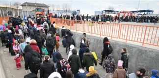 Más de 500 mil personas han huido de Ucrania, reporta la ONU