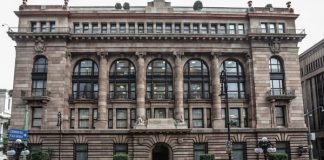 Banxico subiría tasa nuevamente ante alza de inflación y planes Fed: sondeo
