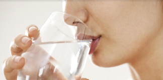 Exhorta IMSS tomar abundantes líquidos durante temporada de calor