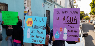 Con protesta, denuncian a Gugar por saqueo de agua