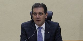 Morena va por la comparecencia de Lorenzo Córdova
