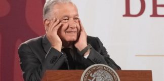 Exhibir a la señora que vendió tlayudas en el AIFA es racista y clasista: AMLO