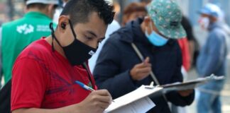 Desempleo repunta ligeramente en febrero en México