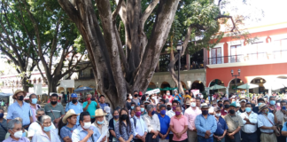 Habitantes de Teotitlán exigen destitución de edil por actos de corrupción