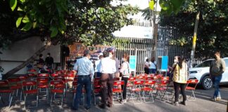 Con bloqueo, STEUABJO exigen cumplimiento a sus demandas