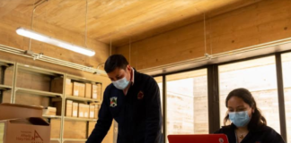 AGEO y FAHHO concluyen organización documental del Archivo Manuel R.