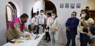 Funcionariado del IEEPCO e INE integran paquetes electorales