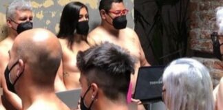 Spender Tunick vuelve a desnudar a los mexicanos; esta vez frente a la Segob