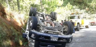 15 lesionados, deja fuerte accidente en Juquila