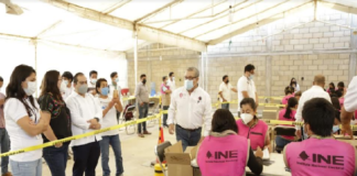 Realiza IEEPCO e INE Oaxaca conteo, sellado y agrupamiento de boletas