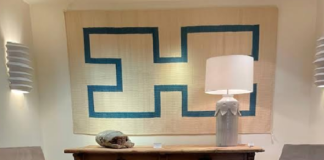 Trine Ellitsgaard convierte hojas de agave en fibras para tapices