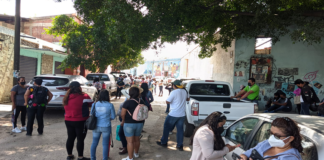 Maestros de la Sección 22 toman unidad de Primarias del IEEPO