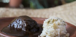 Tradición, cultura y gastronomía en la Guelaguetza