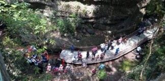 Colapsa puente colgante en Morelos; funcionarios resultan lesionados