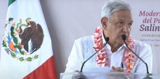 Acusa AMLO resistencia de ‘vivales’ a proyectos del Corredor Interoceánico
