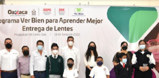 IEEPO y Fundación Ver Bien para Aprender Mejor A.C. entregan lentes