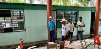 Continúan los recorridos de atención en escuelas afectadas por “Ágatha”: IEEPO