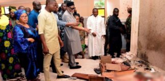 Ataque a tiros en iglesia de Nigeria deja al menos 21 muertos