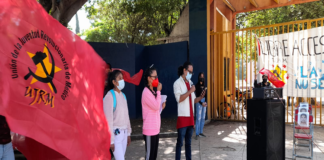 Con mitin, rechazados de la UABJO exigen espacios